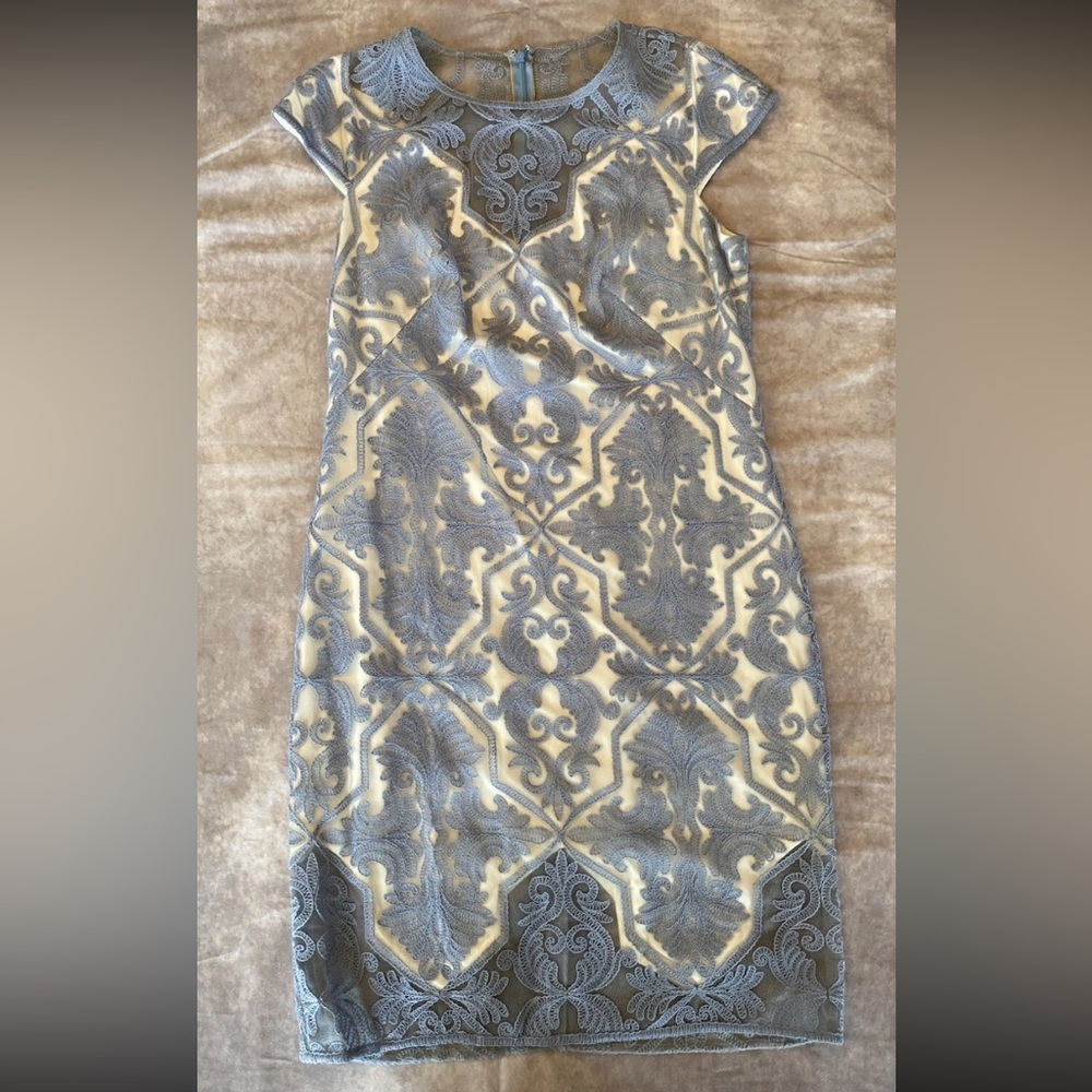 Tadashi Shoji Blue Stone floral lace sheath dress